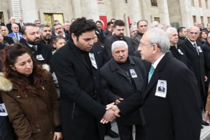 Kılıçdaroğlu, Enver Öktem’in cenaze törenine katıldı