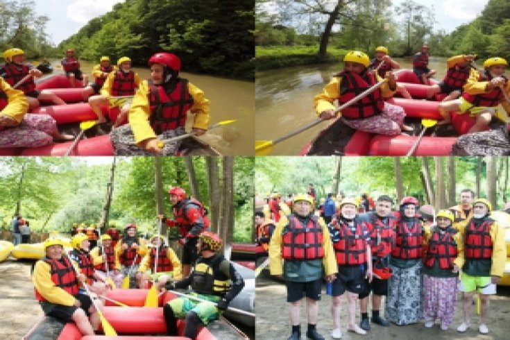 80’lik adrenalin tutkunlarının rafting macerası