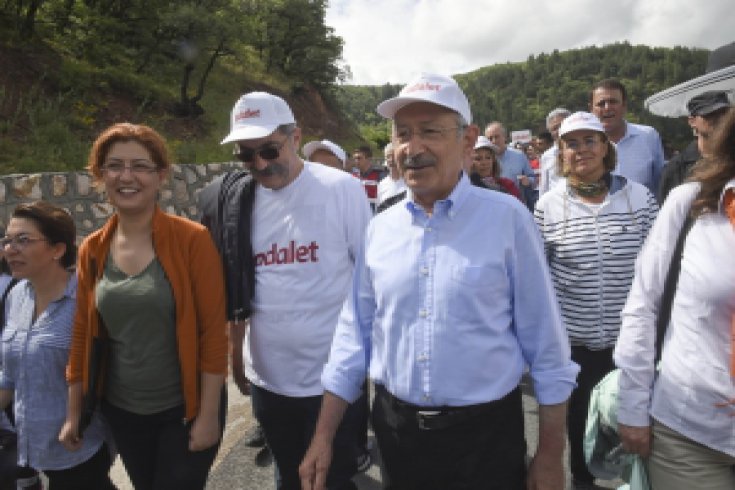 Adalet Yürüyüşü Kızılcıhamam'a vardı