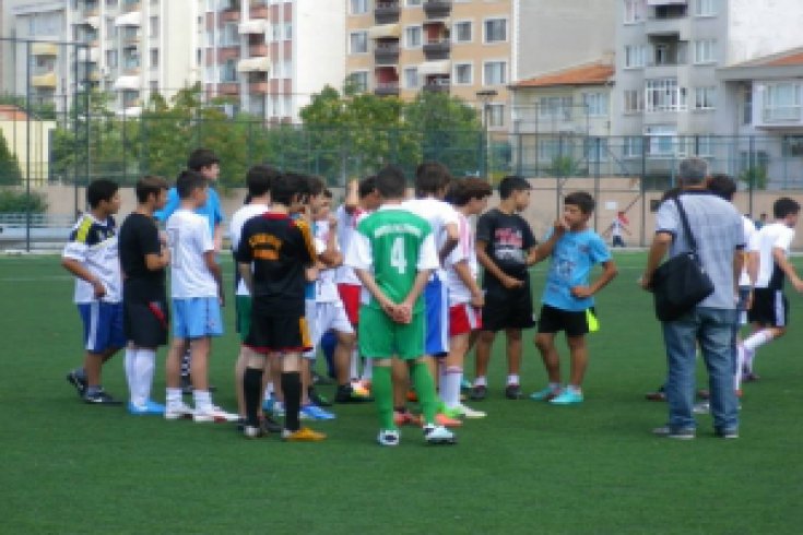 Başkan Başkur Kırklareli u takımları futbolcu seçimlerine katıldı