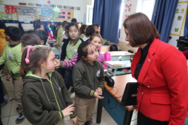 Binlerce öğrenciye geri dönüşüm anlatıldı