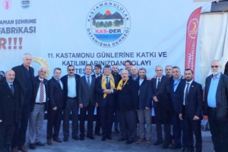 CHP Genel Sekreteri Kamil Okyay Sındır, İstanbul'da 11. Kastamonu Günlerini ziyaret etti