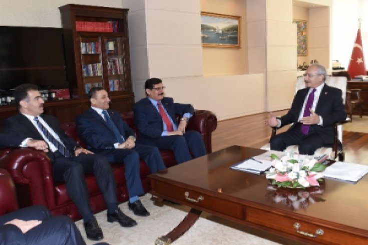 Kılıçdaroğlu, Kuzey Irak'tan gelen KDP Heyeti İle görüştü