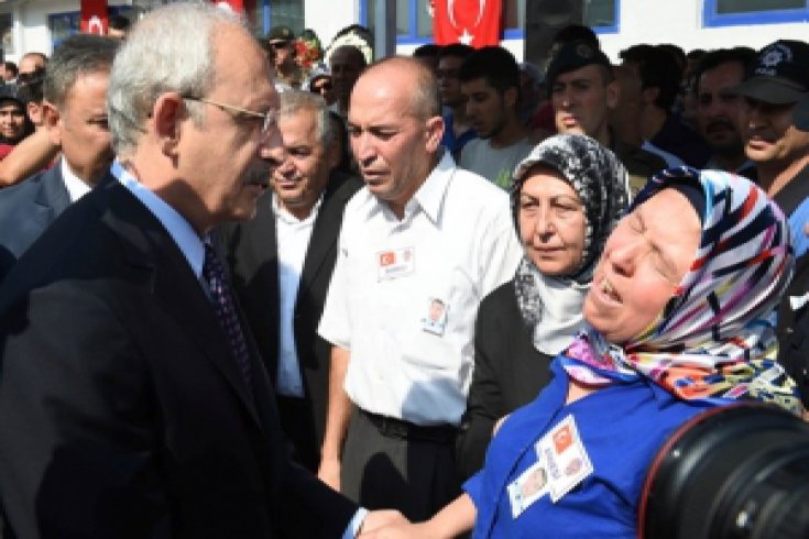 Kemal Kılıçdaroğlu, şehit polis Şahin Polat Aydın'ın cenazesine katıldı