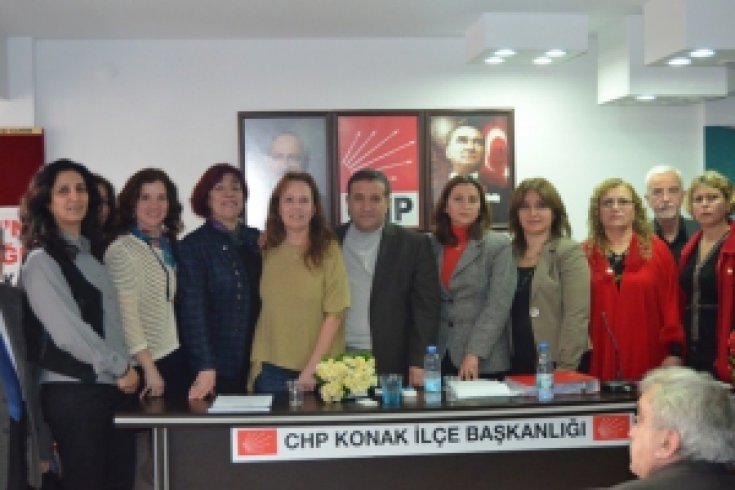 Kerim Özer, CHP Konak Emekli Komisyonunda Konuşmacıydı