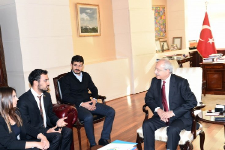 Kılıçdaroğlu, Başkent Üniversitesi Genç Liderler Topluluğunu kabul etti