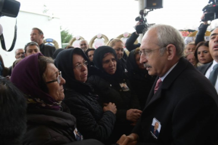 Kılıçdaroğlu, CHP'li Mehmet Yurtsever'in cenazesine katıldı