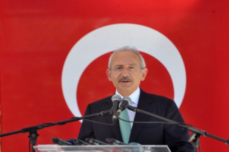 Kılıçdaroğlu İzmir'de Sanayii sitelerini gezmeye devam ediyor