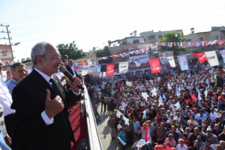 Kılıçdaroğlu, Kazanlı Belediyesi'ni ziyaret etti
