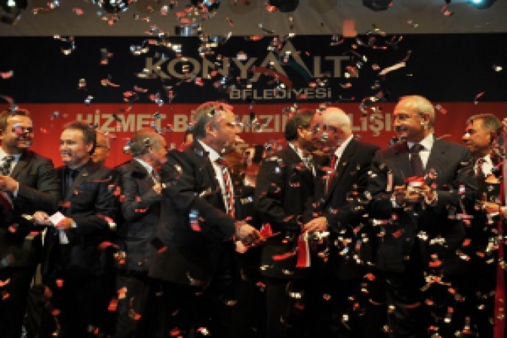 Kılıçdaroğlu Konyaltı belediye açılışı