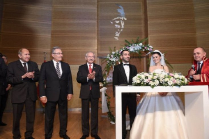 Kılıçdaroğlu, nikah törenine katıldı