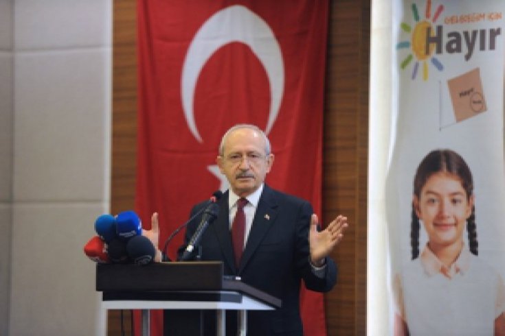 Kılıçdaroğlu, Samsun'da muhtarlar, şehit yakınları, gaziler ve hemşehri derneklerinin temsilcileriyle buluştu