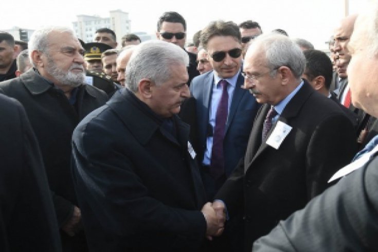 Kılıçdaroğlu, şehit Mahmut Uslu'nun cenaze törenine katıldı