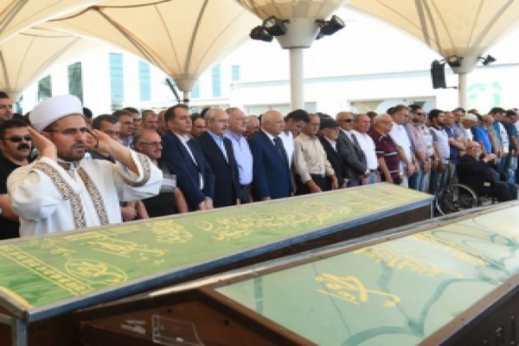 Kılıçdaroğlu, Tuncay Yazıcı'nın cenazesine katıldı