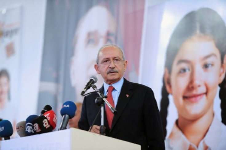 Kılıçdaroğlu,Gaziantep’te sivil toplum kuruluşları, muhtarlarla bir araya geldi