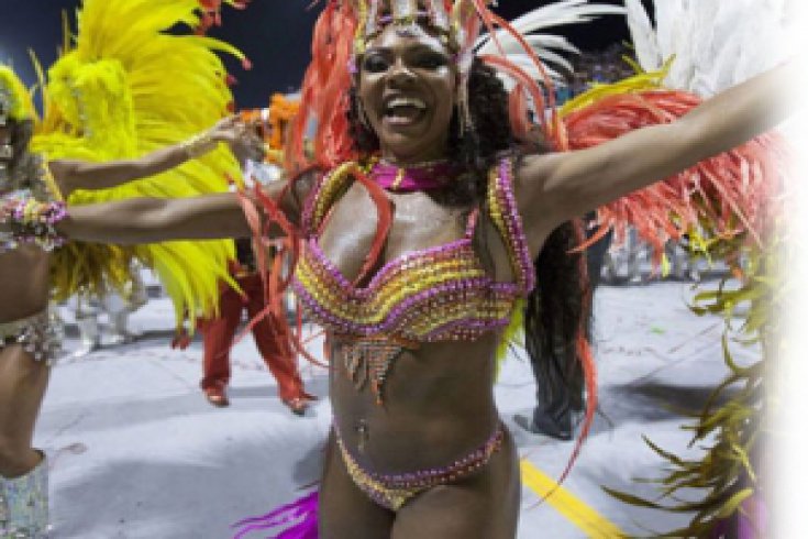 Rio'da Karnaval Bambaşka
