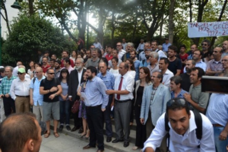 Taksim Dayanışması Gezi Parkını Gezdi