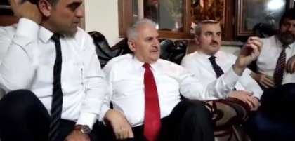 Binali Yıldırım bu defa da bazı seçmenlere büyükşehir pusulası verilmediğini iddia etti: Bakıyor ki AK Parti'ye oy verecek gibi...!