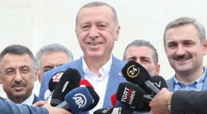 Erdoğan'dan gazetecilere: Size ayar vermek gerekirse zaten iletişim başkanlığımız o işi görür