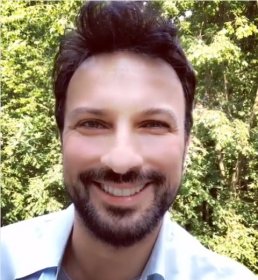 Tarkan'dan İyi Bayramlar mesajı