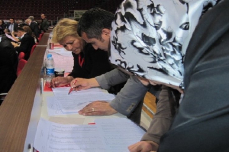 CHP'de Açık Oy Gizli Sayım