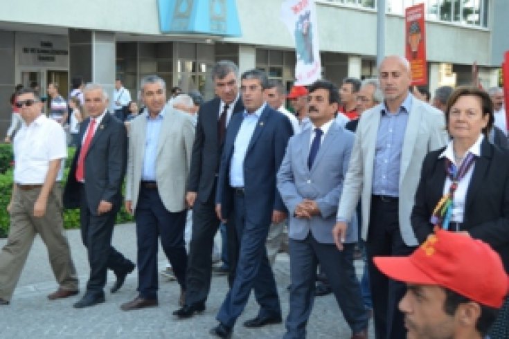 İzmir'de Gökhan Günaydın Esintisi