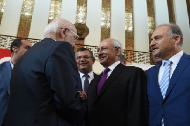 Kılıçdaroğlu, '15 Temmuz' sergisine katıldı