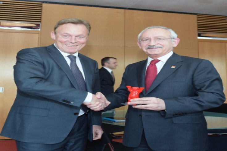 Kılıçdaroğlu, Alman Parlamentosunda