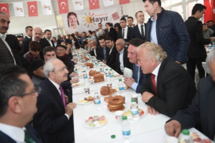 Kılıçdaroğlu, Burdur'da sanayi esnafıyla bir araya geldi