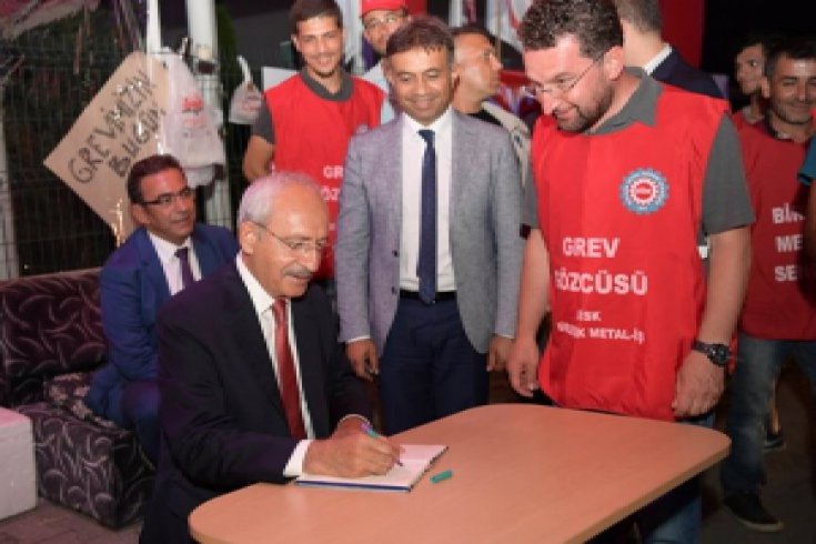 Kılıçdaroğlu, Düzce'de grev yapan işçileri ziyaret etti