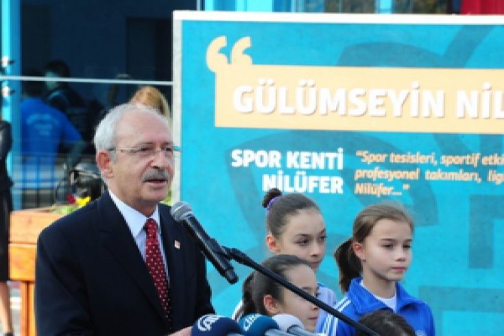 Kılıçdaroğlu, Nilüfer'de Beşevler Cimnastik Salonu'nun açılışına katıldı