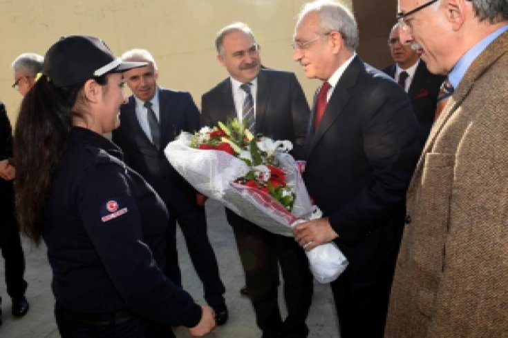 Kılıçdaroğlu, Silivri'de gazetecileri ziyaret etti