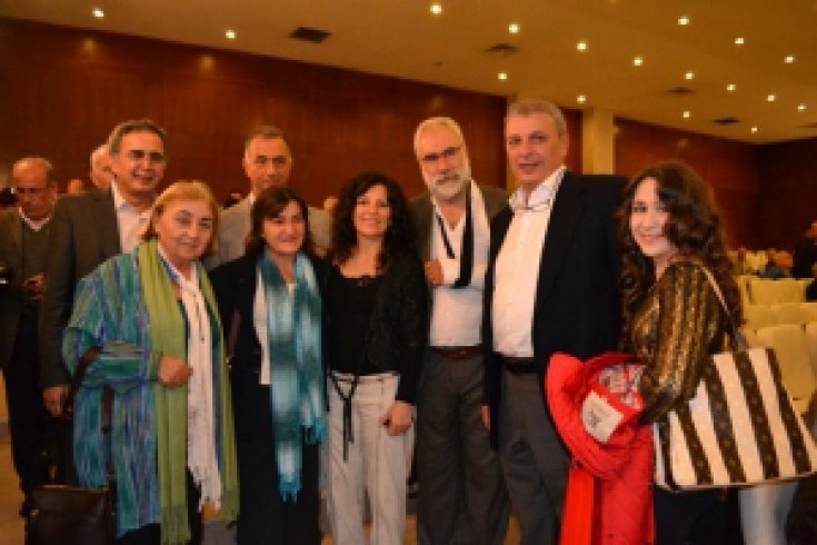 Mustafa Balbay Dostları İzmir'de İmzada