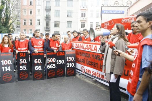 Taşeron işçiler 14 kentte asgari ücret eyleminde