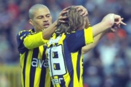 Fenerbahçe'yi tutabilene aşk olsun..