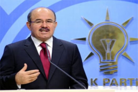 AK Parti Genel Başkan Yardımcısı Hüseyin Çelik, asker-sivil ilişkilerinde tepeden tırnağa değişim istedi