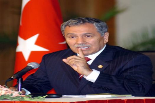 Arınç: PKK Başbakanlık ile görüşüyor demek iftiradır