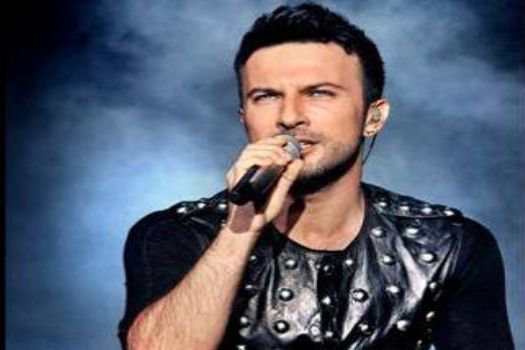 Azerilerden Tarkan'a rekor ücret