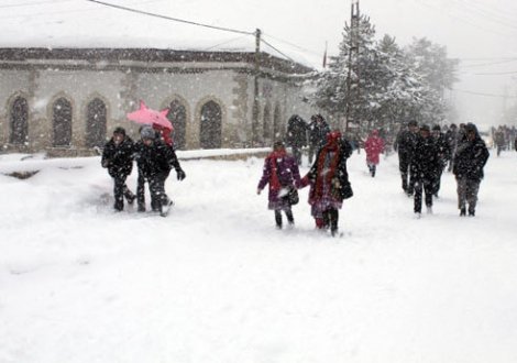 Bitlis'te Okullar 2 Gün Tatil