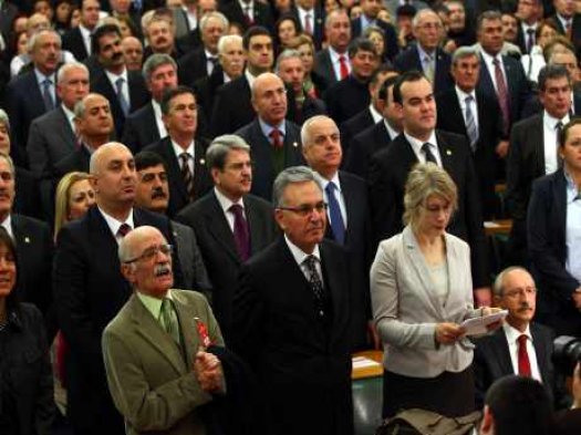 CHP, 'Anayasa Mahkemesi seçeneği önümüzde'
