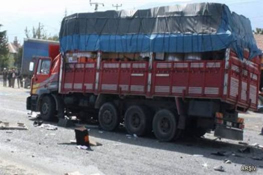Diyarbakır'da kaza: 25 ölü