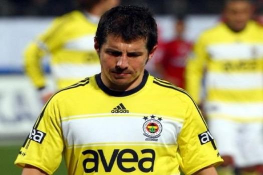 Emre Belözoğlu özür diledi