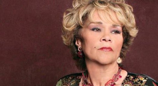 Etta James hayatını kaybetti