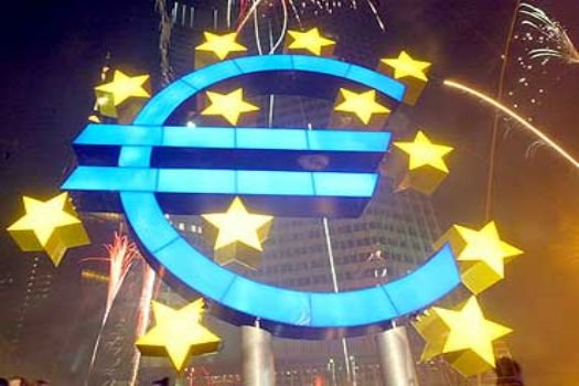 Euro beş hükümet devirdi