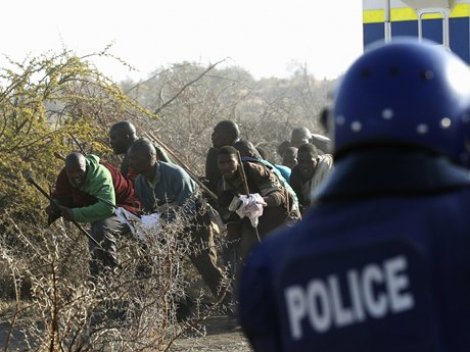 G. Afrika polisinden katliam: 18 ölü