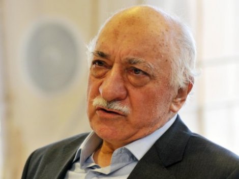 Gülen sınavları yayılıyor