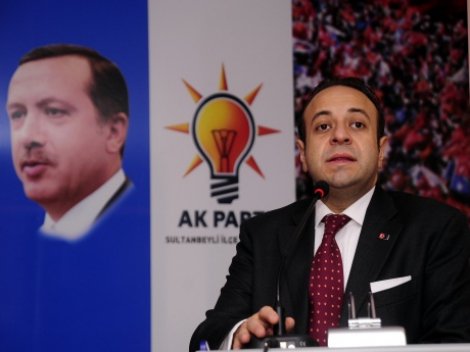 'Kabineyi meyhanelerde toplarlar'