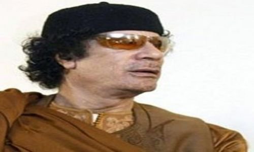 Kaddafi meydan okuyor
