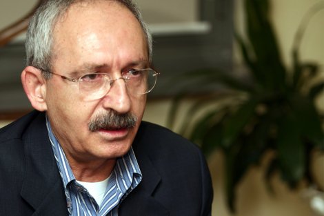 Kılıçdaroğlu, CHP Antalya İl Başkanı'na ''Görevden Alırım'' demedi