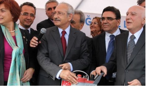 Kılıçdaroğlu İzmir'de